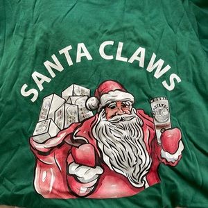 NWOT Santa Claus White Claw T Shirt